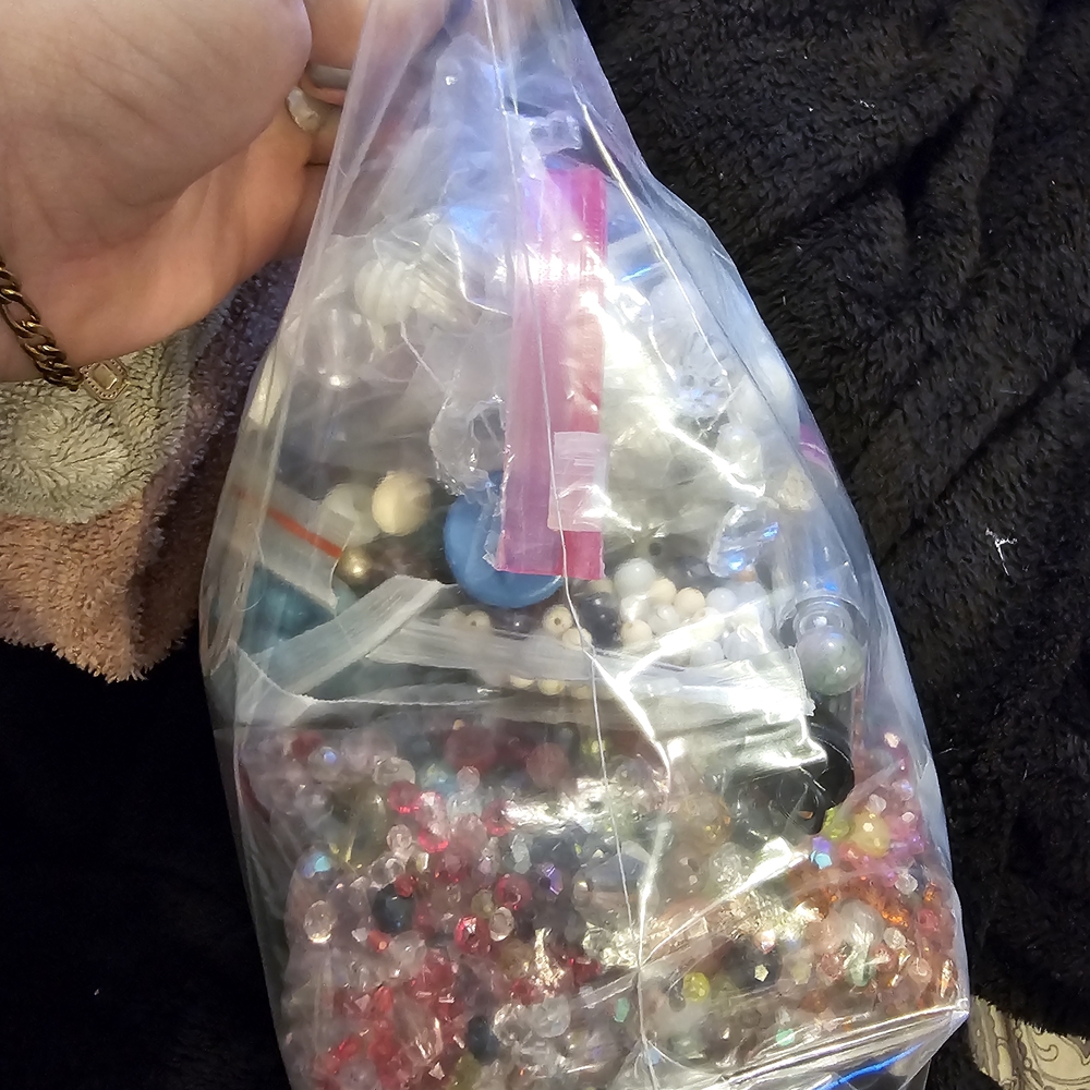 7lbs Of Beads! Soo Many Kinds